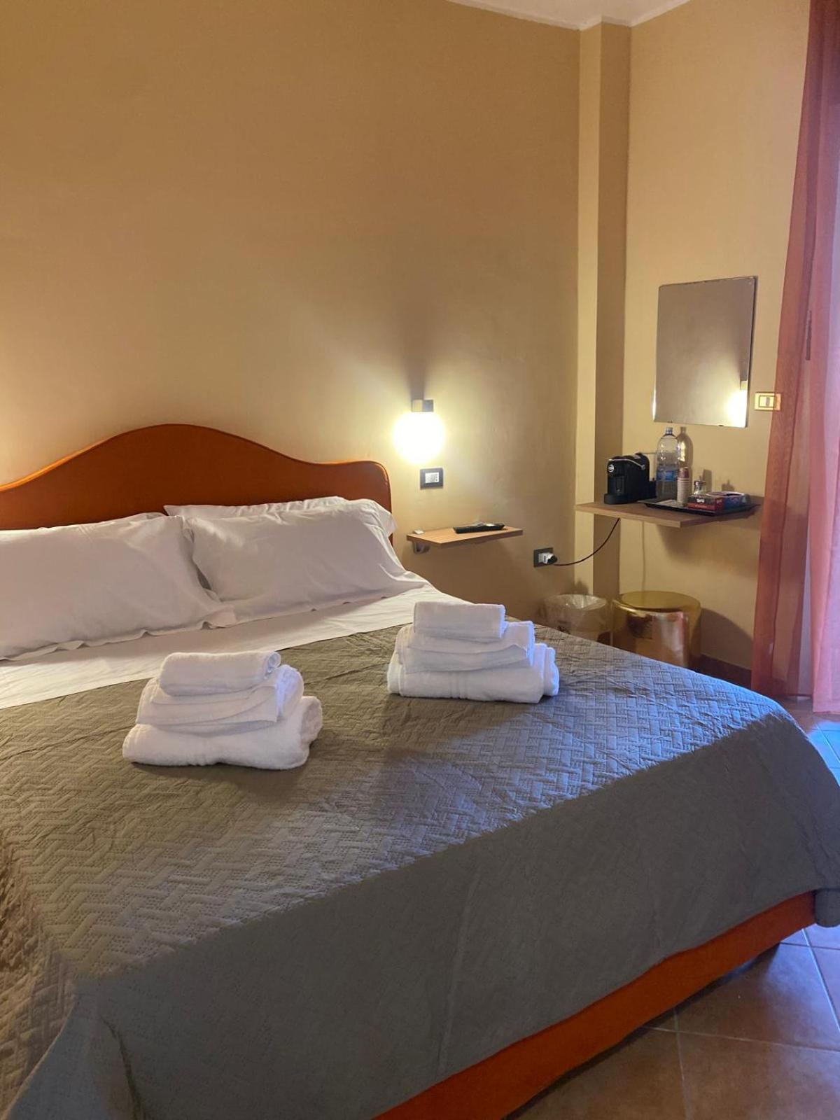 Musetta Sicilian Hospitality Hotel Milazzo Eksteriør billede